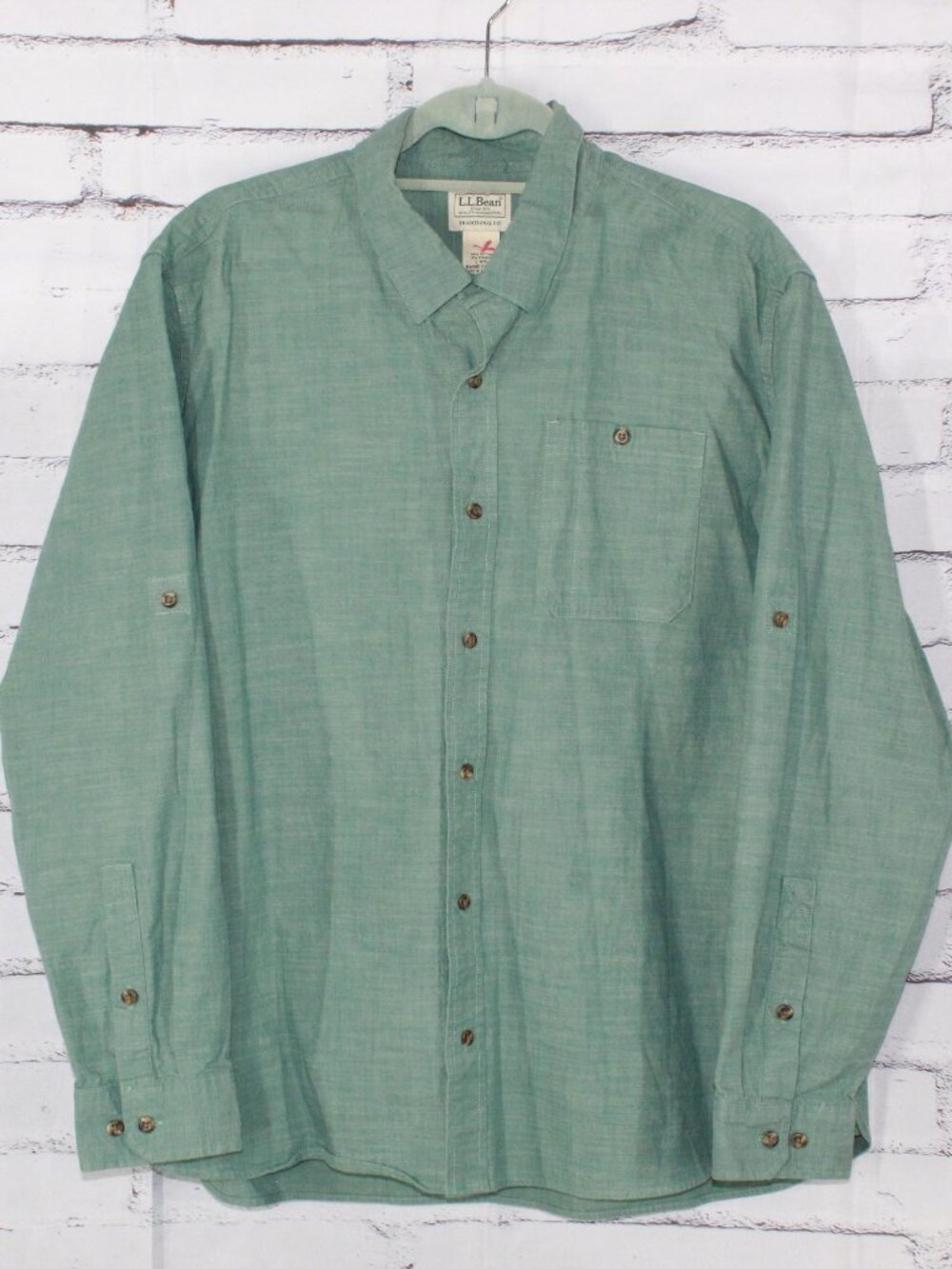 LL Bean Traditional Fit Button Up Sunwashed Green Office Work Outdoor Size Large